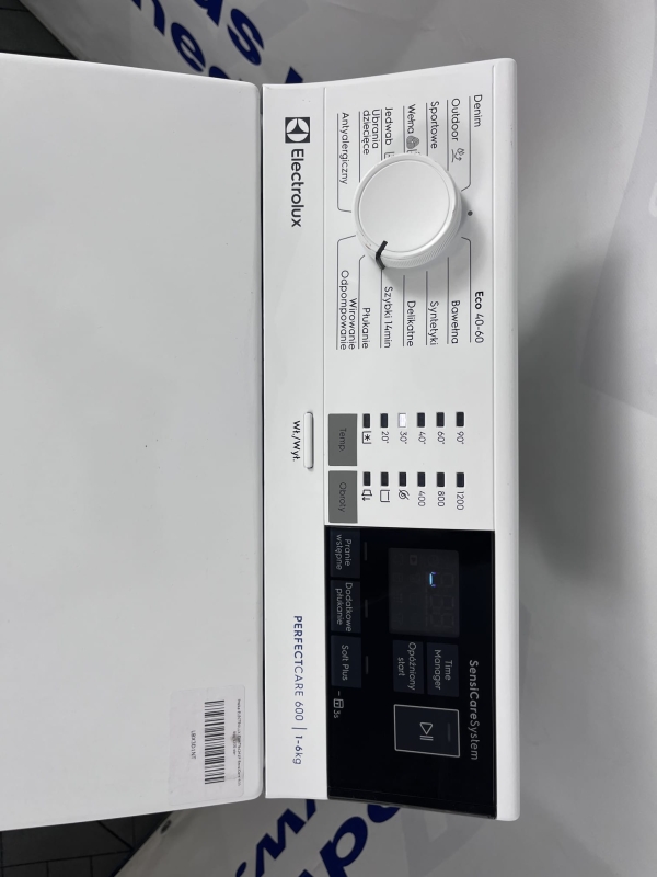 9716c3038cdfa2682d96c169663e1703.jpg