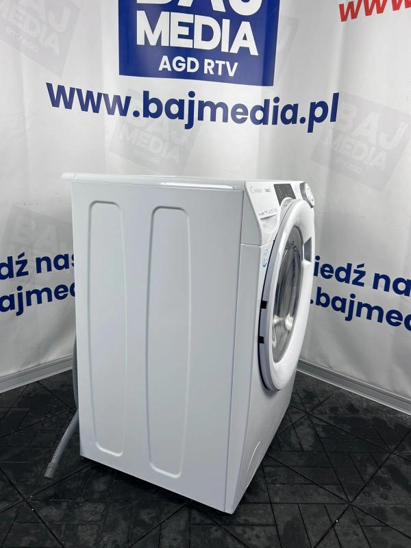 51d625cd184f21646c5acfd9873071f1.jpg