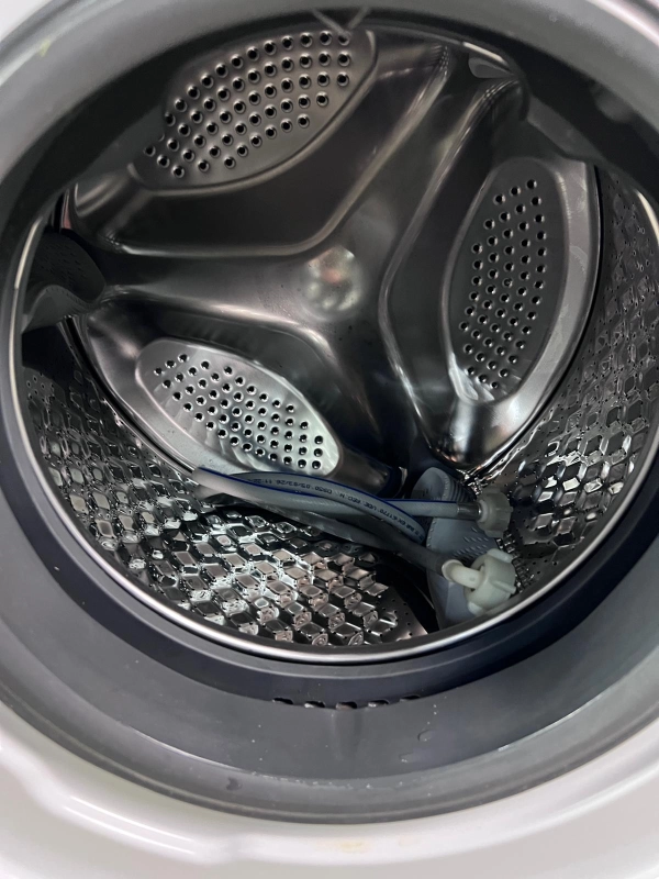 e4457275cc65bd44f3210e0d8ec21d40.jpg